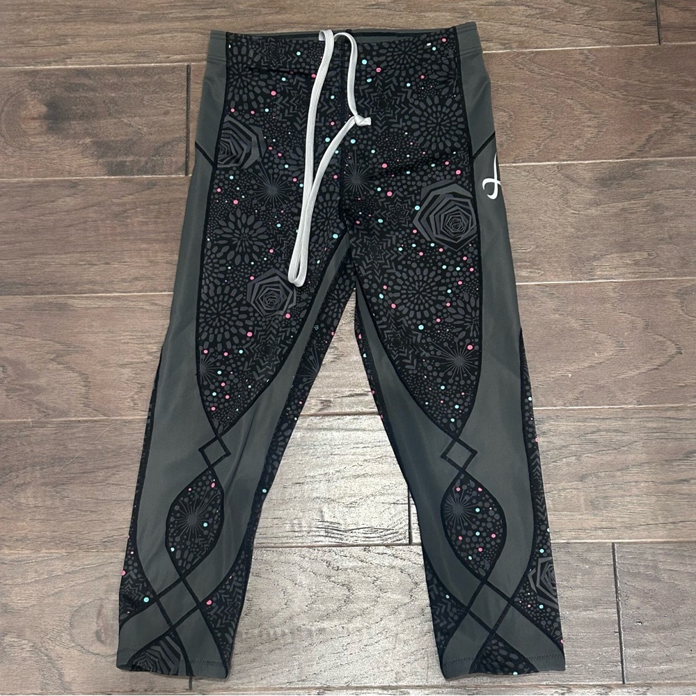 CW-X Black Patterned Capris with Pink & Teal Accents